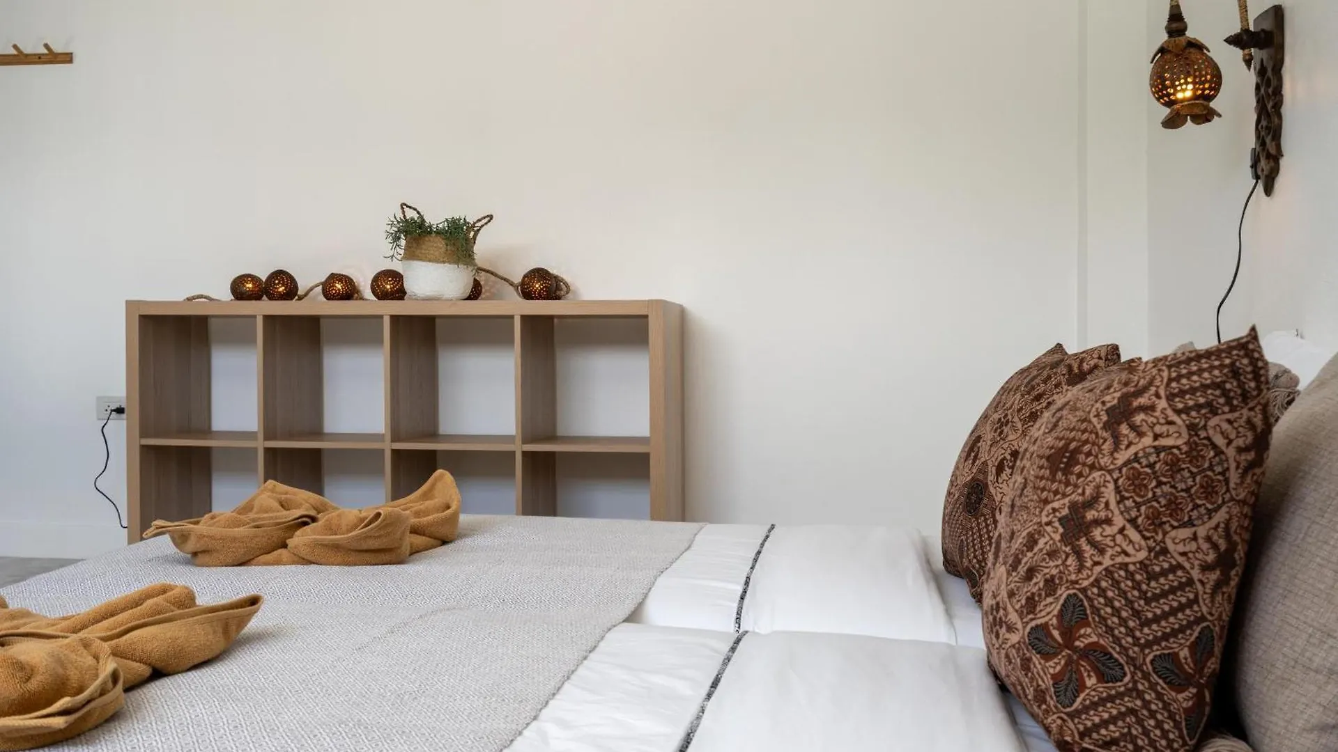 Manao Seaview Pool Villa 44 - 5 Mins Walk To The Beach 코란타